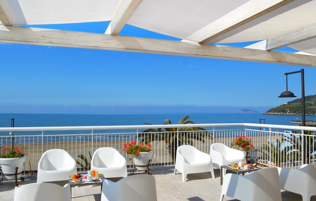 Hotel Villa Eleonora Scauri  Exterior foto